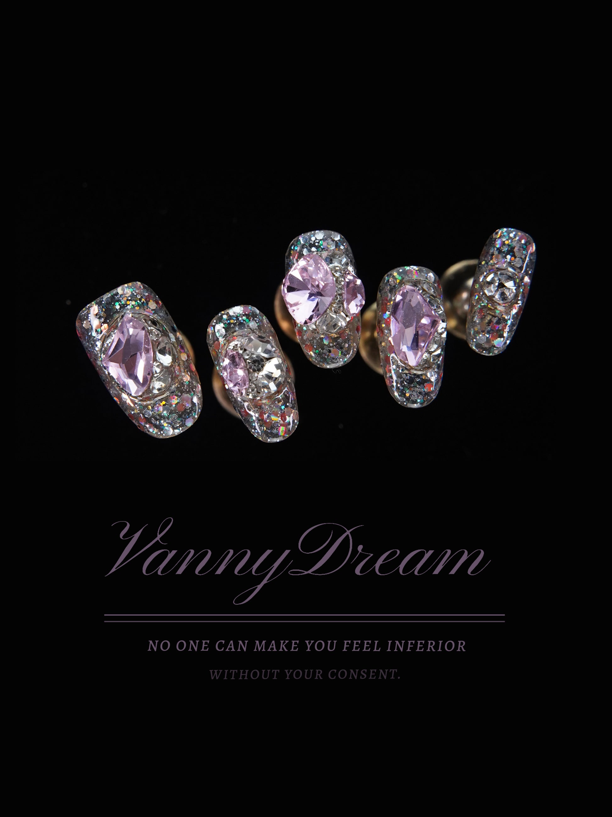 Sparkling Gemstone Wearable Nails - VannyDream Collection