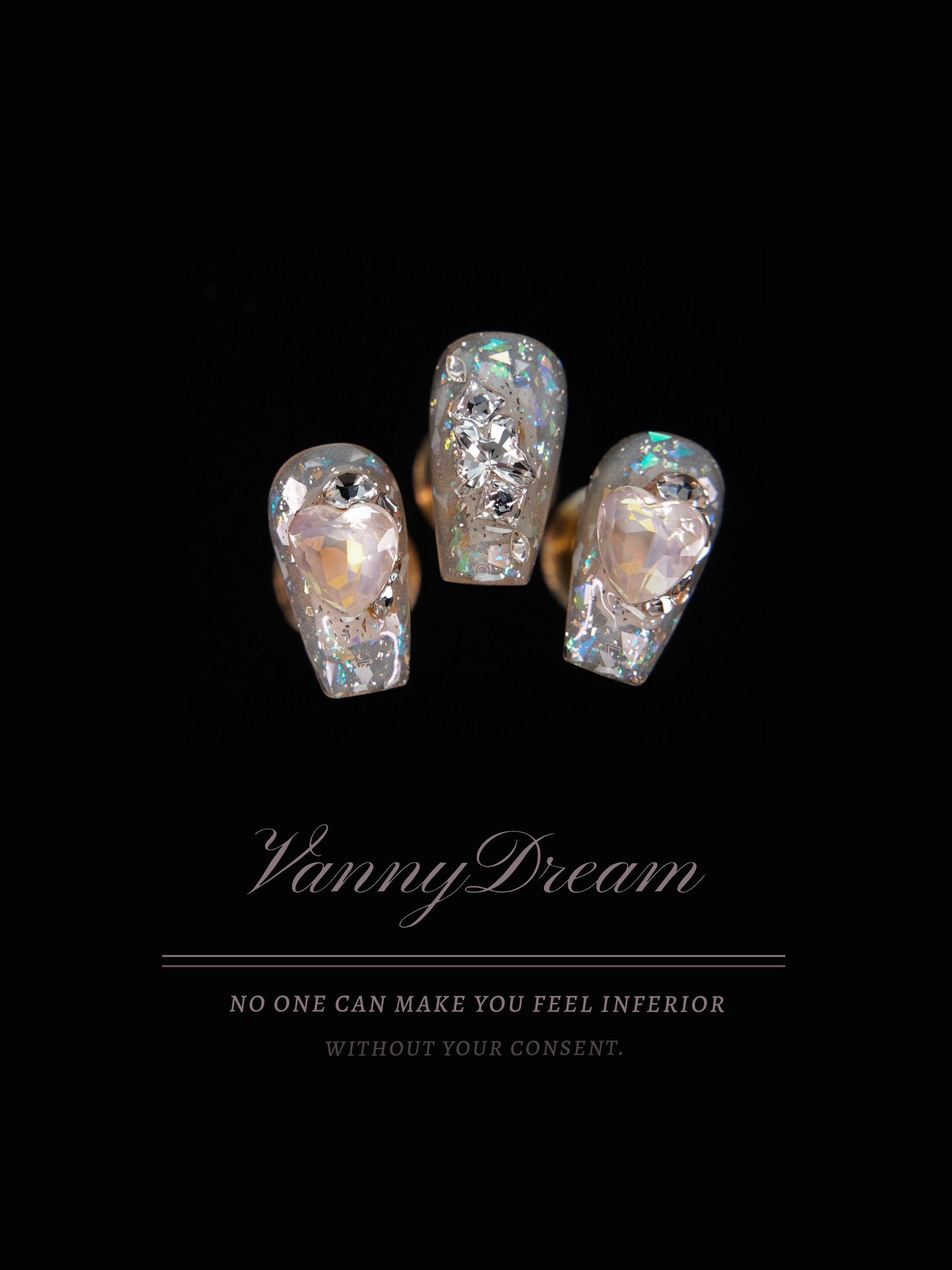 Shimmering Gem - Embellished Wearable Nails - VannyDream Series