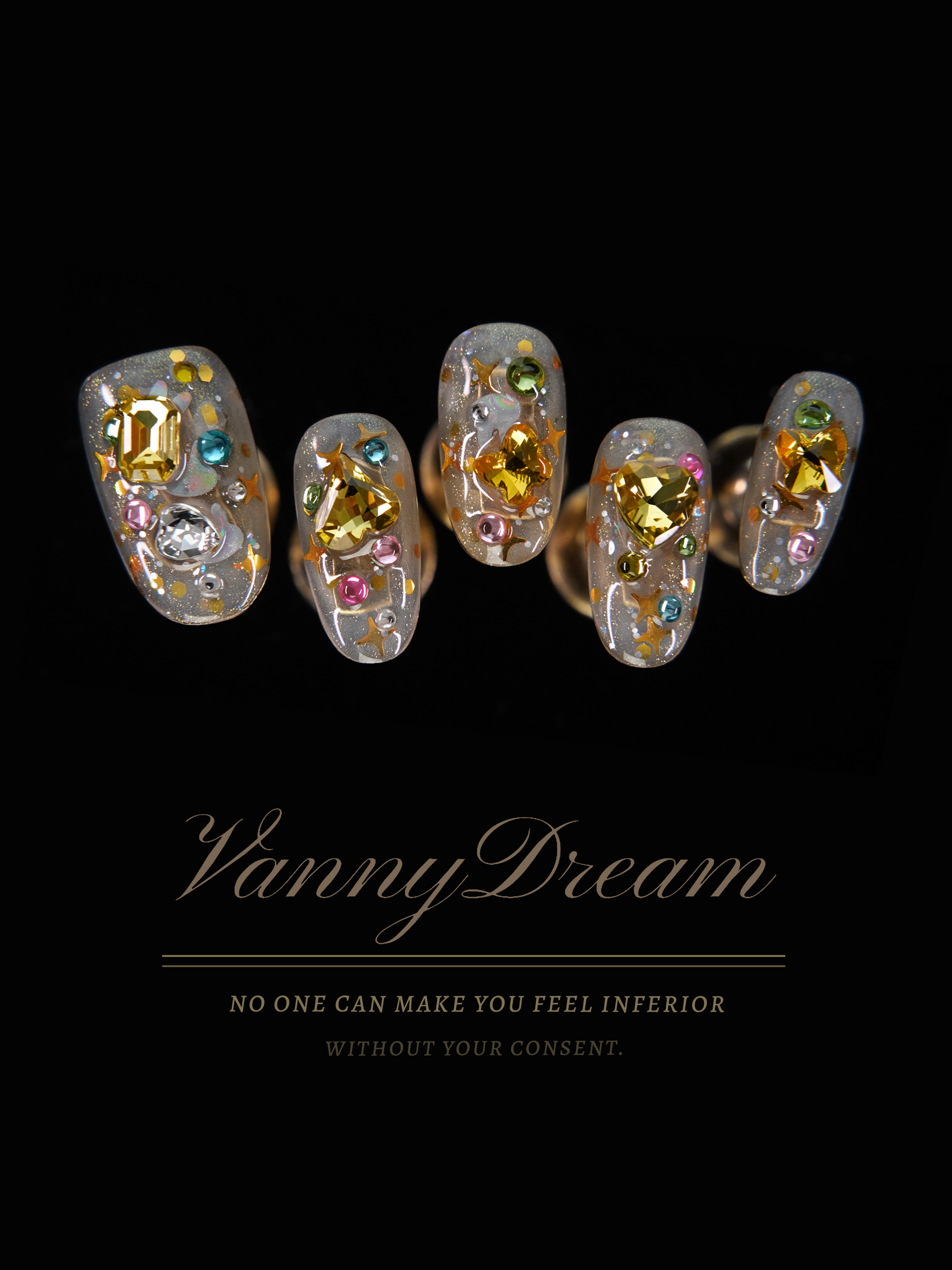 Dazzling Gem - Encrusted Wearable Nails | VannyDream Series