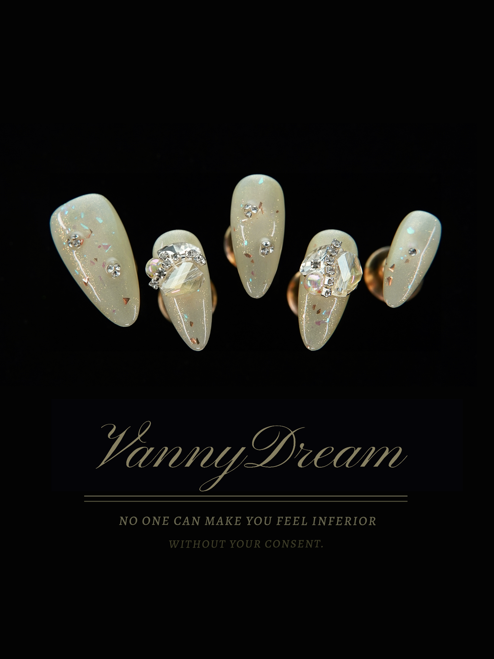 VannyDream Opalescent Gem - Studded Wearable Nails: Ethereal Elegance, Subtle Sparkle
